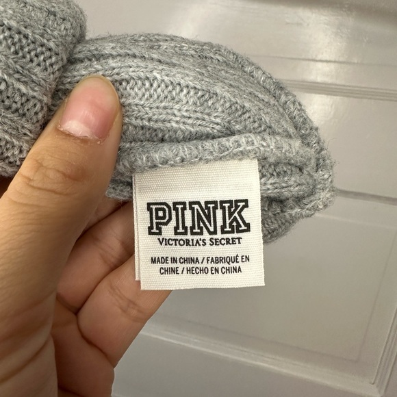 Gray VS PINK Knitted Beanie - Picture 5 of 5